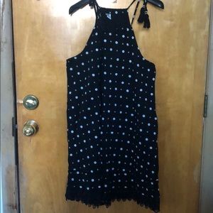 Trapeze dress with crocheted hem